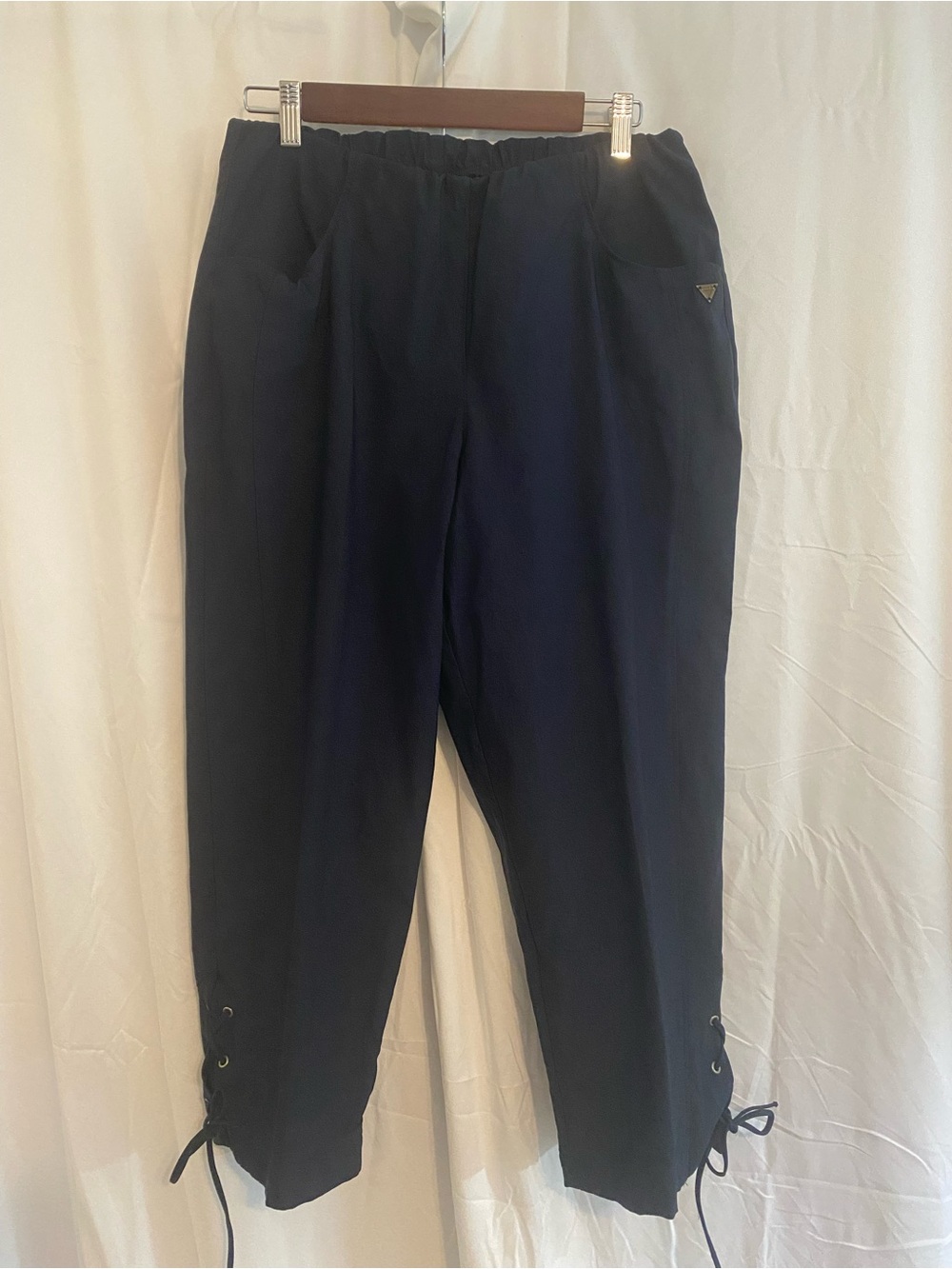 LauRie Women’s Dark Navy Capri
